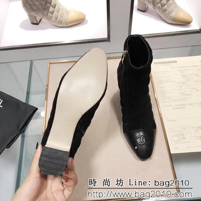CHANEL香奈兒 2018新款 電繡羊京搭配牛皮短靴 經典時尚百搭款 QZS2558